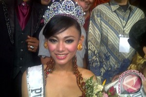 putri-indonesia-2013.jpg