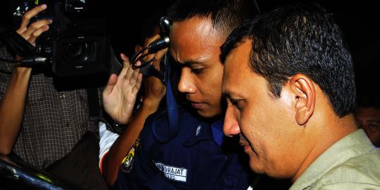 bupati mandailing natal di kpk