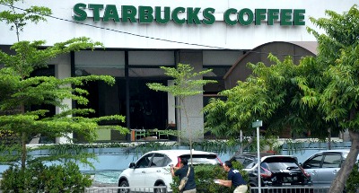 Starbucks Coffee salah satu titik serangan