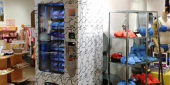 Mesin Penjual Otomatis Menjual Bra