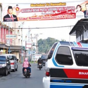 Baliho Caleg Semrawut, KPU Harus Sosialisasi Aturan Kampanye