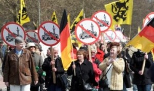 Abdul Aziz Myatt, Neo-Nazi yang Tak Lagi Anti-Islam