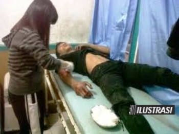 Tentara Dihajar Massa