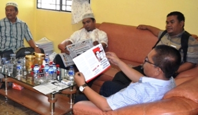 tim prabowo laporkan selebaran