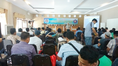 Sosialisasi panas bumi di kalangan wartawan Madina