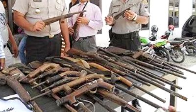 senjata api rakitan yang disita Polres Madina