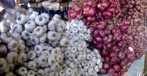 Harga Bawang Merah Bawang Putih Naik