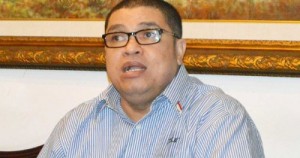 Razman Arif Nasution