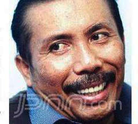 Kades Selok Awar-Awar Tersangka Pembunuhan Salim Kancil