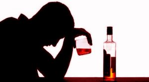 Pemimun alkohol (ilustrasi)