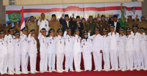 Bupati Tapsel Lantik 67 Kepala Desa