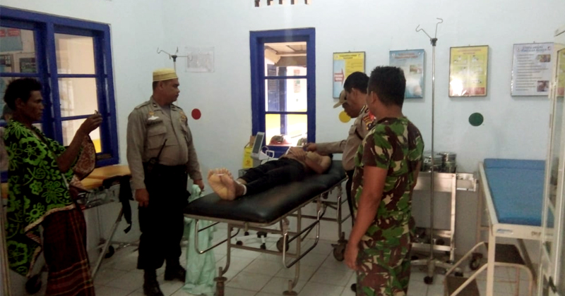 Korban saat di Puskesmas Siabu