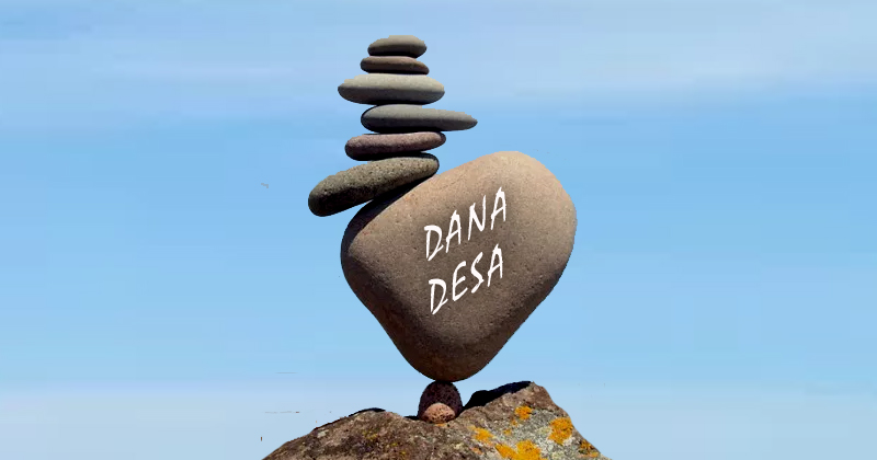 Tumpukan batu Dana Desa