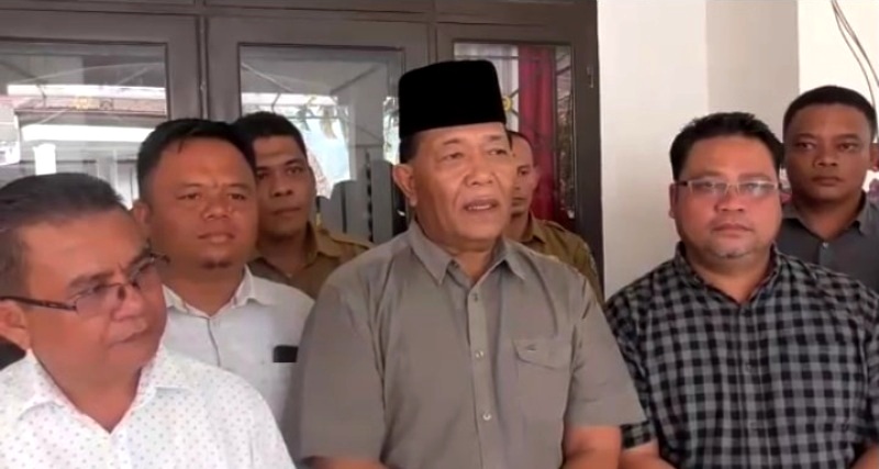 Bupati Madina dan penasehat hukum Ridwan Rangkuti