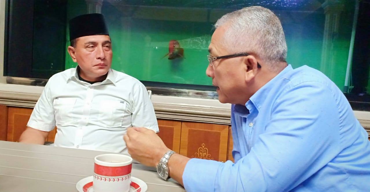 Sofwat Nasution (kiri) dan Gubsu (kanan)