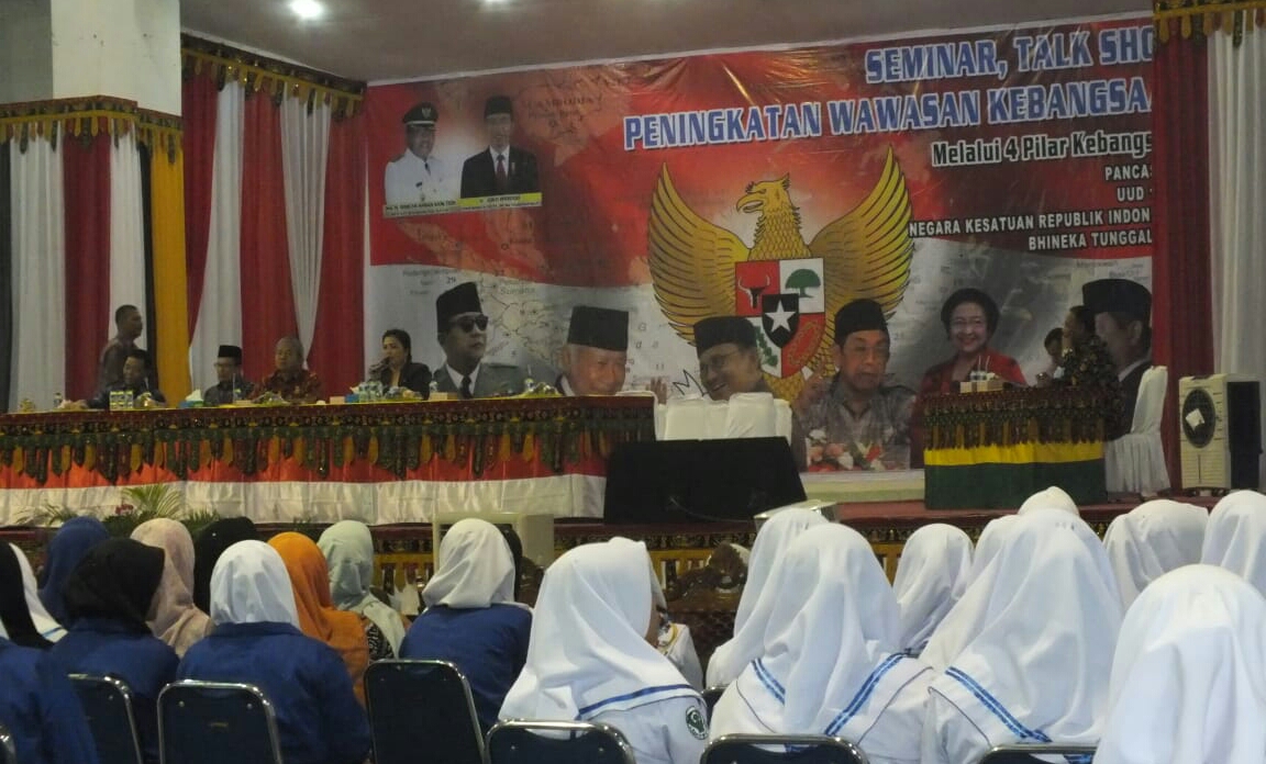 Seminar kebangsaan di gedung Serbaguna, Panyabungan, Madina