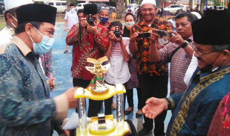 Panyabungan Timur Juara Umum MTQ Madina