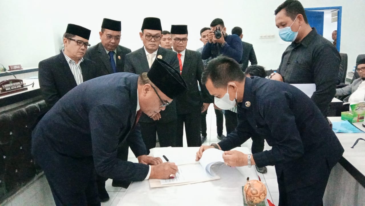 Pemerintah dan DPRD Madina Setujui RAPBD Tahun 2022