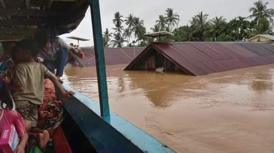 Pemkab Madina Drop 11 Ton Bahan Pangan dan Obat