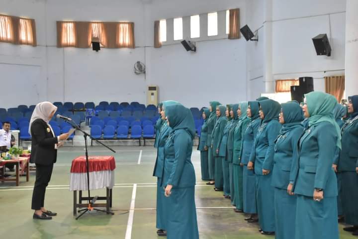 Pengukuhan TP PKK Kabupaten dan Pelantikan TP PKK Kecamatan