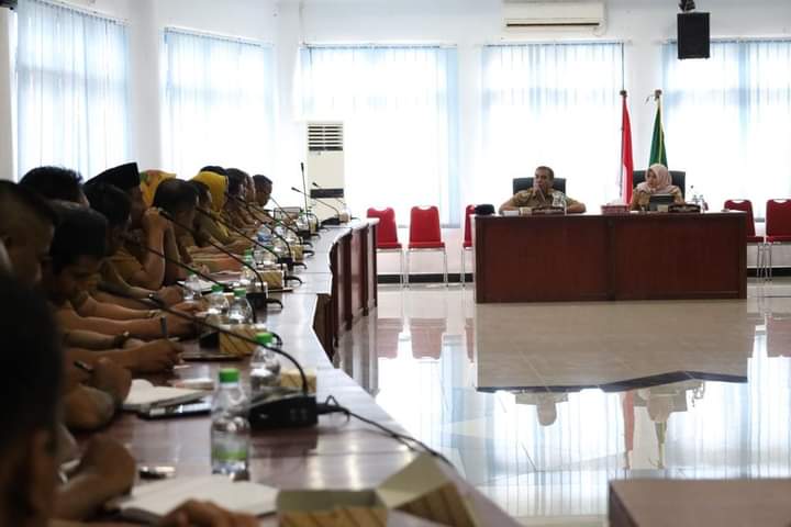 Soroti Persoalan Lingkungan, Bupati Minta Camat Proaktif