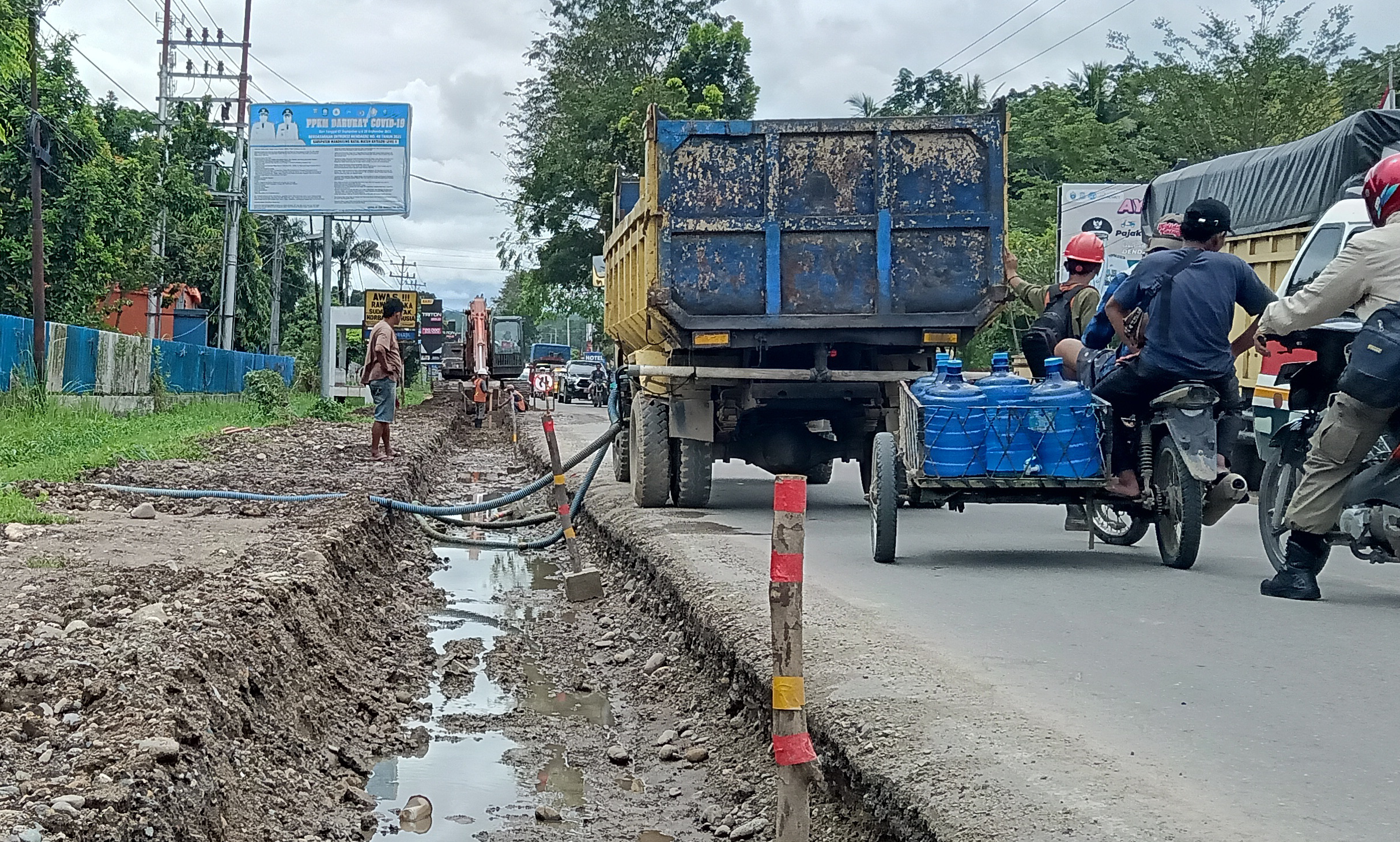 Pengerjaan Bahu Jalinsum di Madina