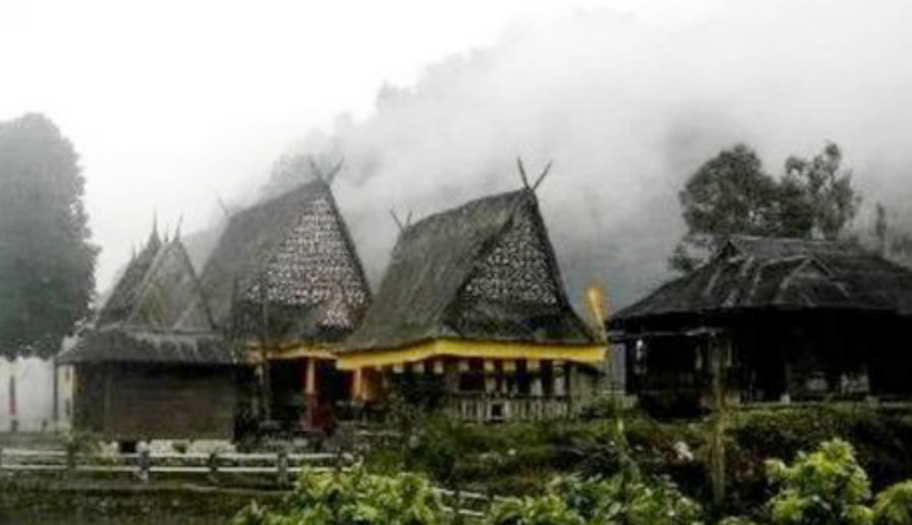 Bagas Godang di Ulu Pungkut Peringkat Tiga Anugerah Pesona Indonesia