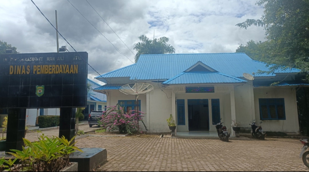 Pj Kades Rumbio Terancam Diberhentikan