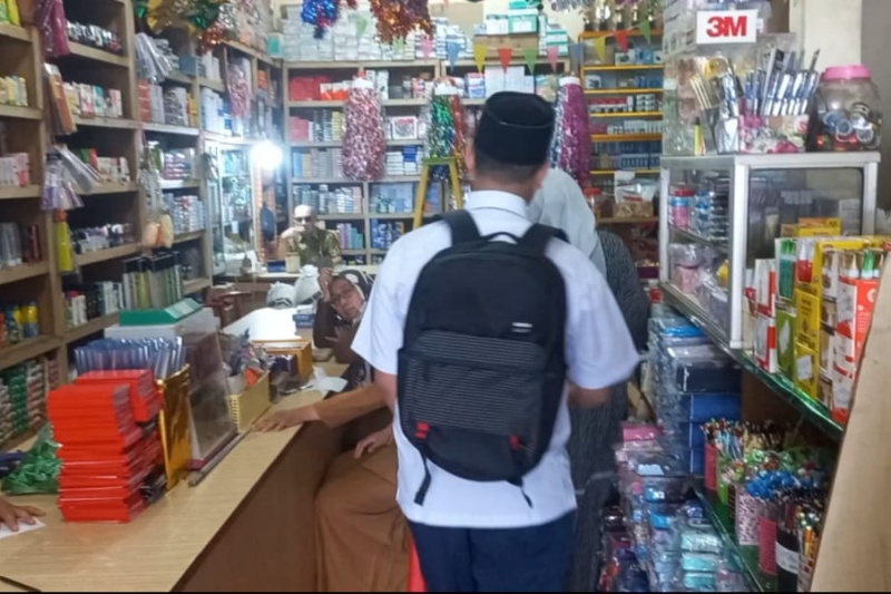 Sepekan Ajaran Baru, Pedagang  Kebutuhan Sekolah Kebanjiran Omset