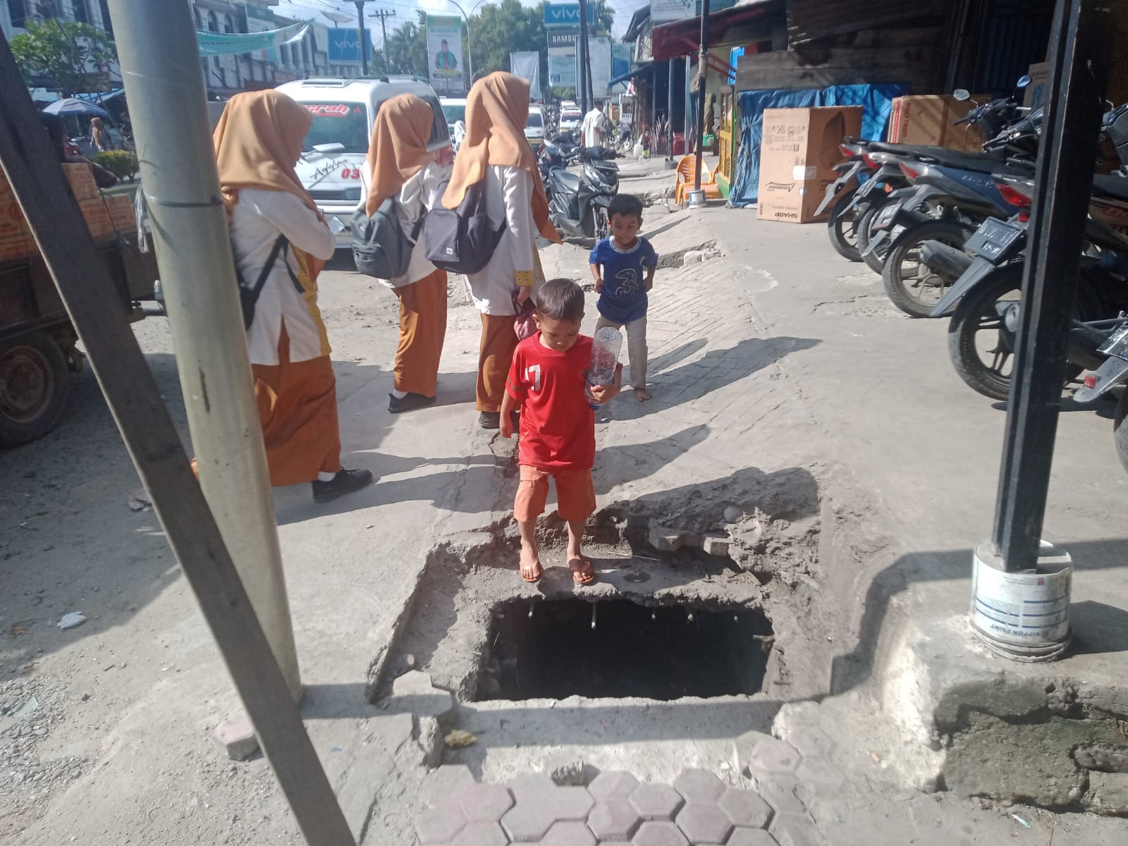 Keluarga Korban Proyek PT Jakon Berencana Laporkan Perusahaan ke Polisi