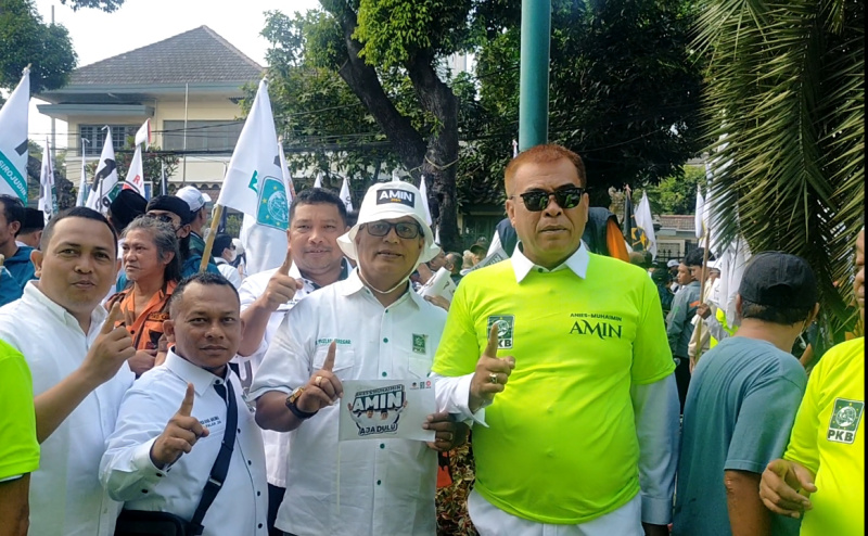 Ketua DPW PKB Sumut dan Rombongan Iringin Anis-Cak Imin Daftar ke KPU