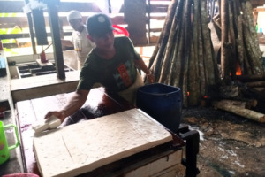 Imbas Lemahnya Nilai Tukar Rupiah, Pengrajin Tahu dan Tempe di Madina Mulai Wanti Wanti