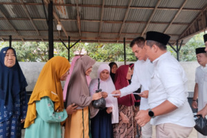 Hari Raya Qurban Tim 8 Madina Berbagi Dengan Masyarakat dan Yatim
