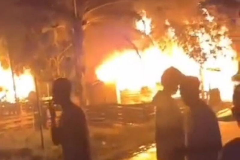 Massa di Tabuyung Bakar Rumah Terduga Pengedar Narkoba. JAMPI Sumut Nilai Sebagai Akumulasi Kekesalan Masyarakat